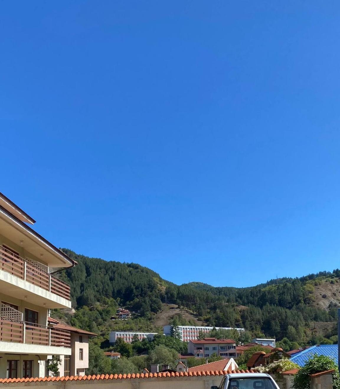 Eda Aparts Dewin Exterior foto